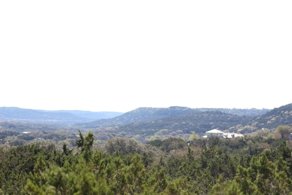 116 Oak Crest Drive Bertram, TX 78605