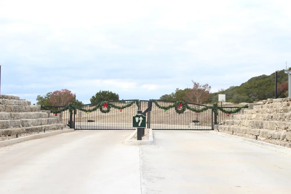 116 Oak Crest Drive Bertram, TX 78605