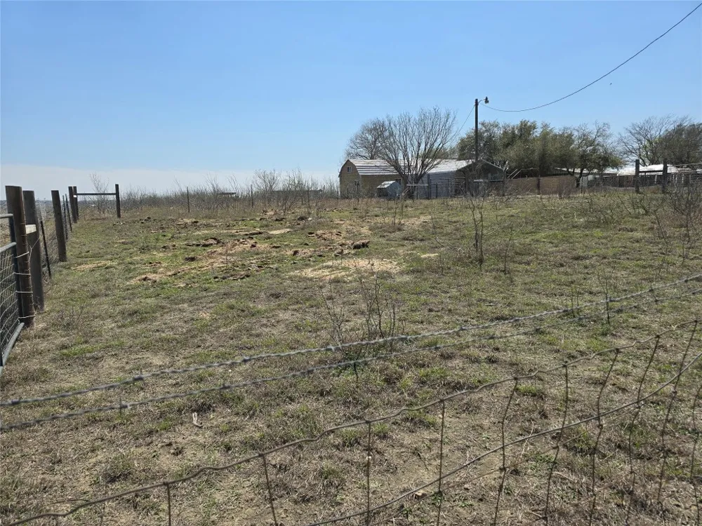 414 3G Ranch Road Kyle, TX 78640