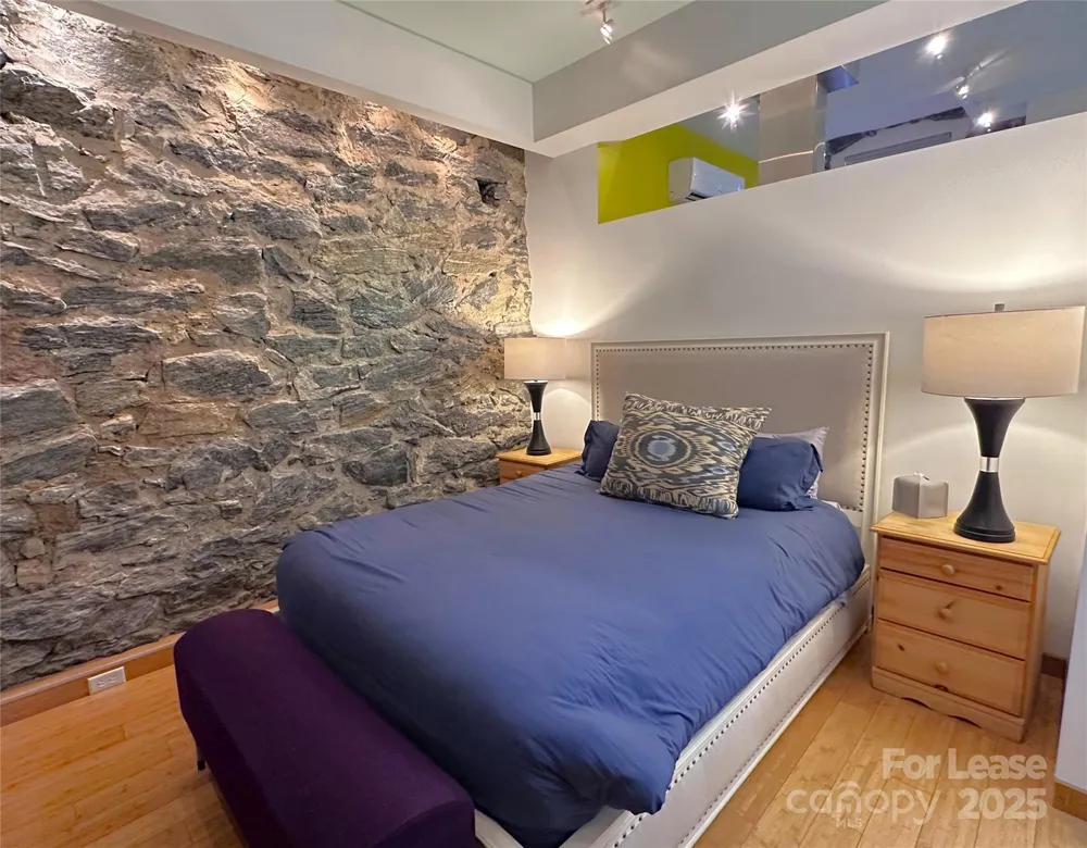 130C Biltmore Avenue Asheville, NC 28801