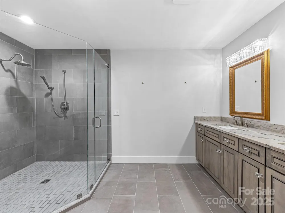 140 Overlook Drive Flat Rock, NC 28731