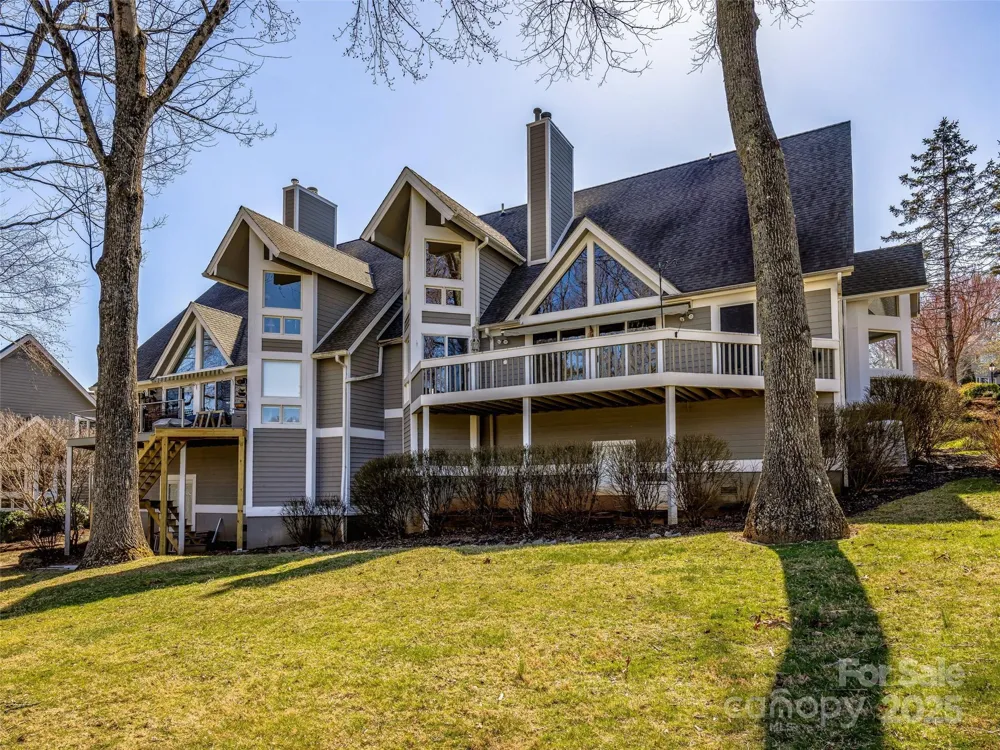 140 Overlook Drive Flat Rock, NC 28731