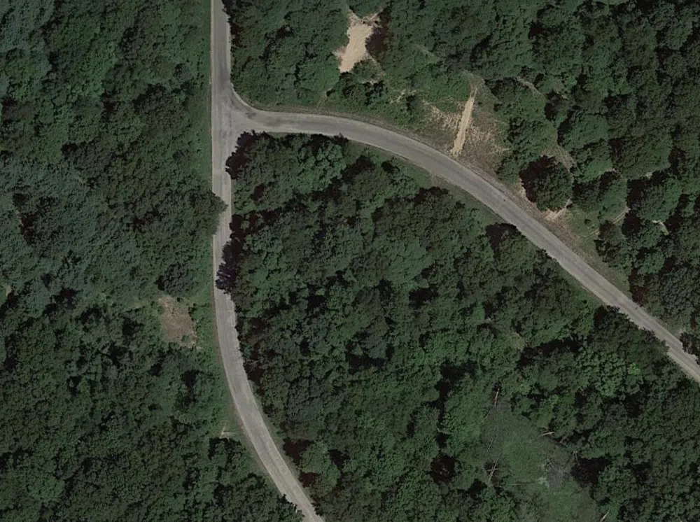 8 Highfield Road Three Rivers, MI 49093