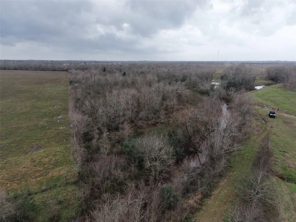 Cr-128 Alvin, TX 77511