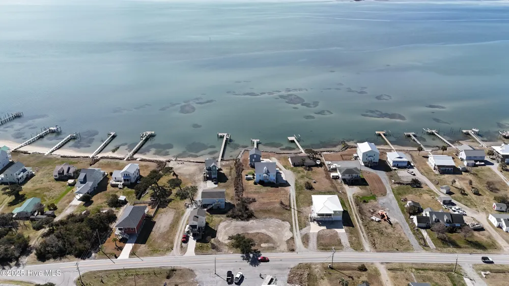 908 & 922 Island Road Harkers Island, NC 28531