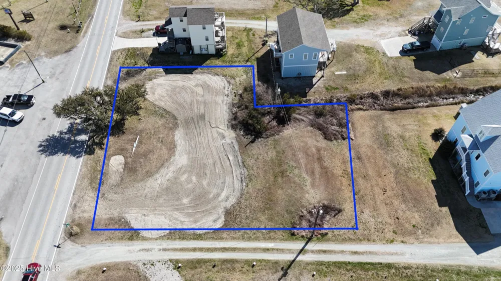 908 & 922 Island Road Harkers Island, NC 28531