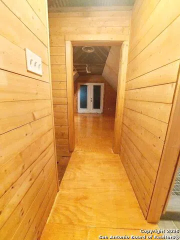 6051 BABCOCK RD San Antonio, TX 78240