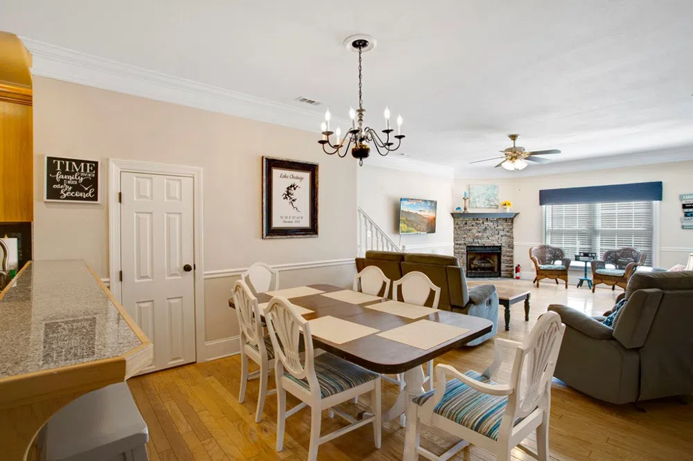 1725 Watercrest Way D Young Harris, GA 30582