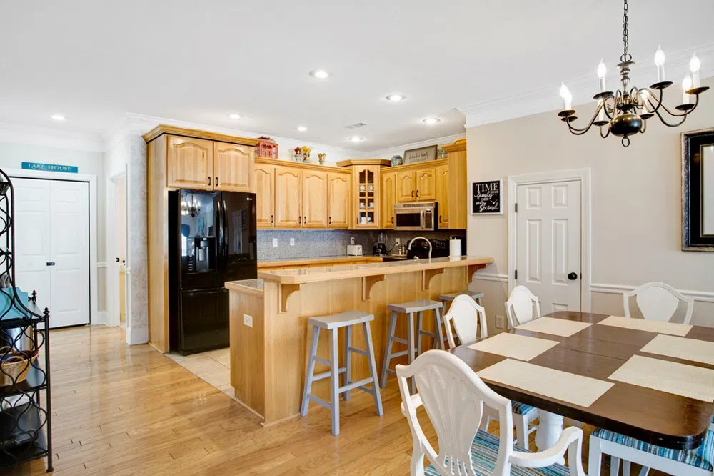 1725 Watercrest Way D Young Harris, GA 30582