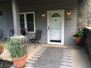 210 Gunters Hill Road
