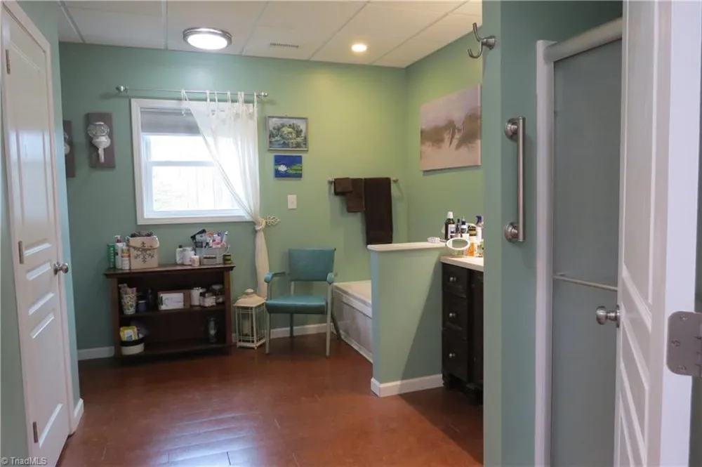 210 Gunters Hill Road Boomer, NC 28606
