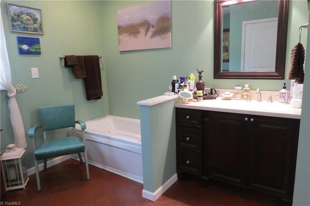 210 Gunters Hill Road Boomer, NC 28606