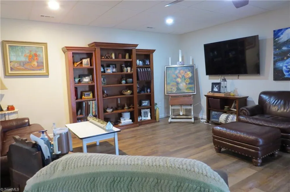210 Gunters Hill Road Boomer, NC 28606