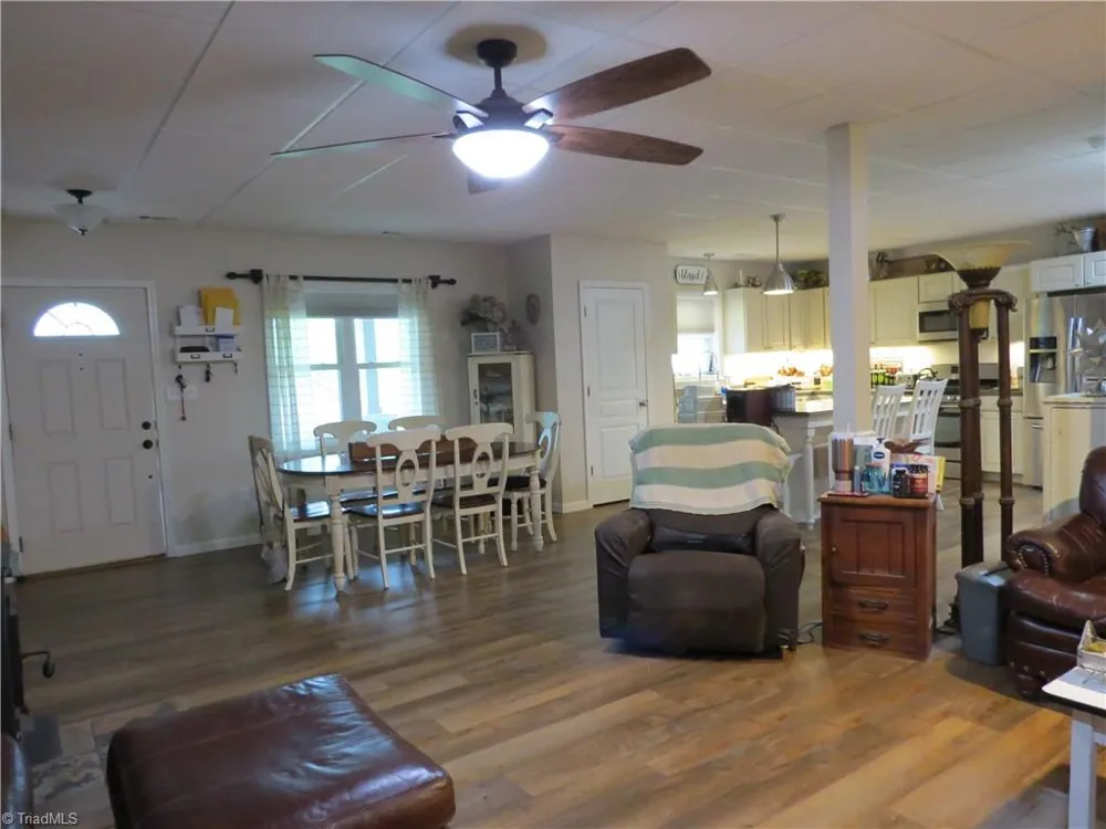210 Gunters Hill Road Boomer, NC 28606