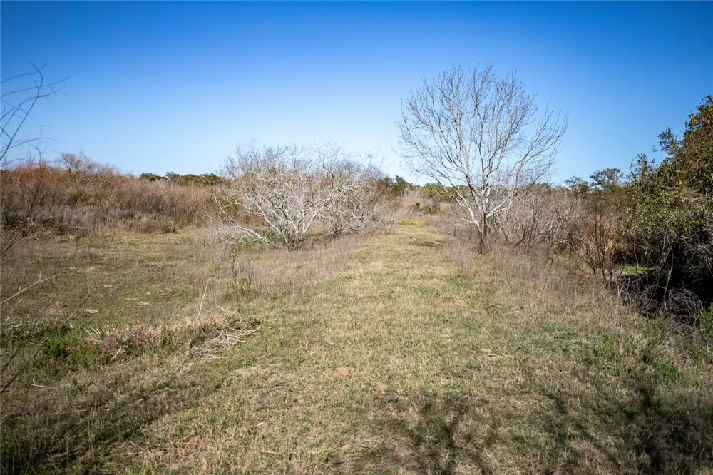 6498 Hwy 35 Rockport, TX 78382