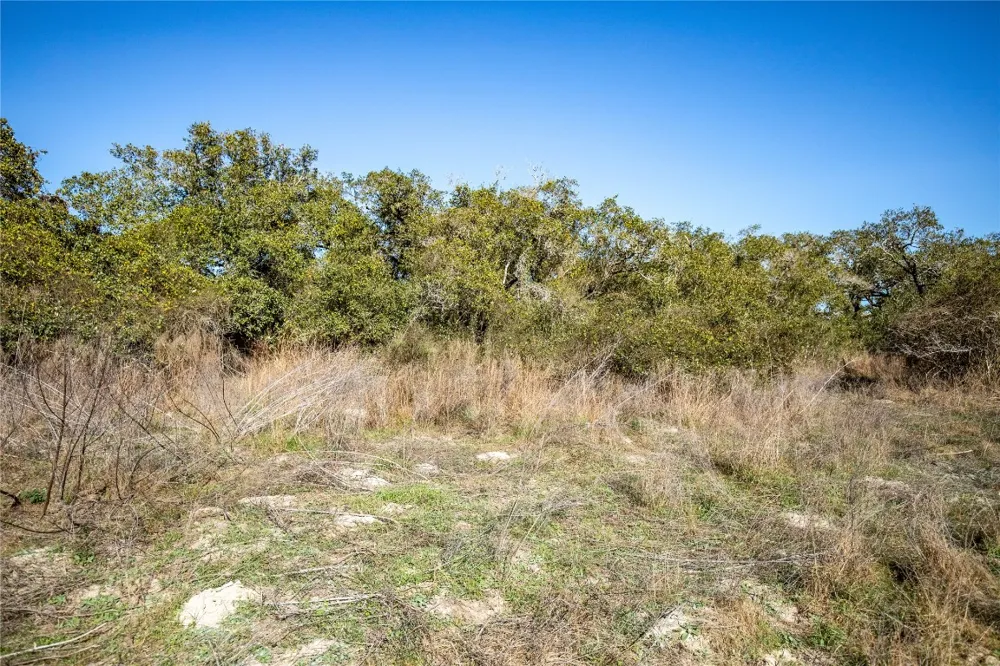 6498 Hwy 35 Rockport, TX 78382