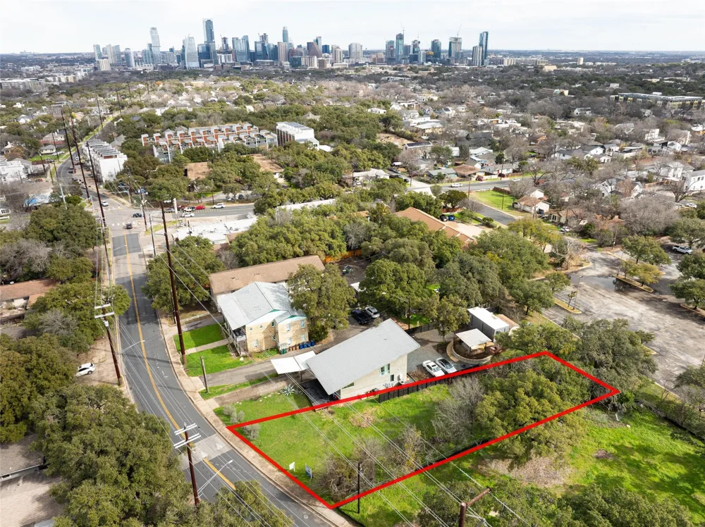 2421 S 5th Street Austin, TX 78704