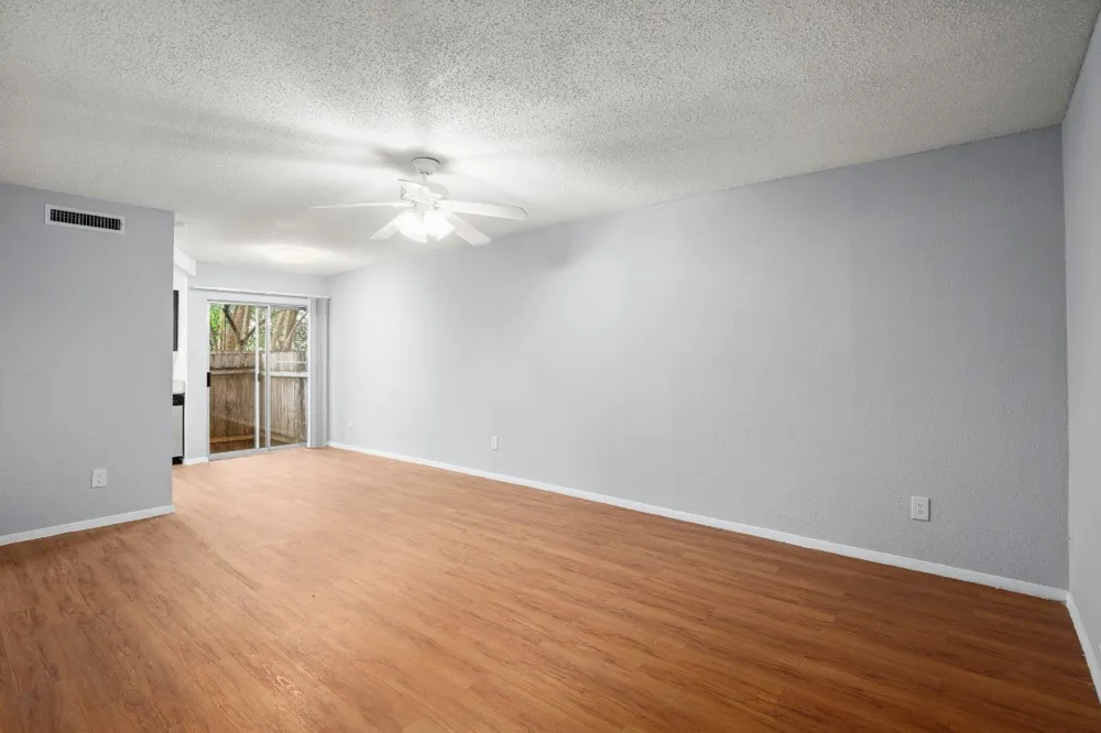 3415 Menchaca Road #109 Austin, TX 78704