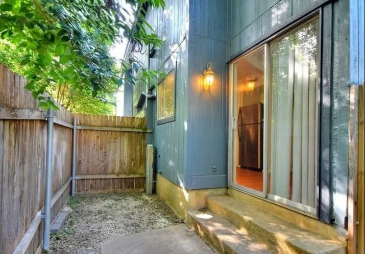 3415 Menchaca Road #109 Austin, TX 78704