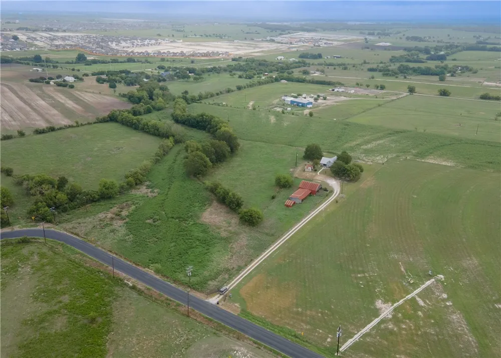 2201 County Road 311 Jarrell, TX 76537