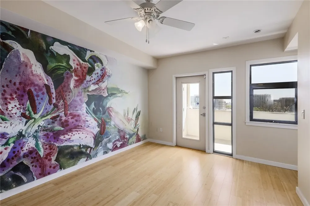1812 West Avenue #501 Austin, TX 78701