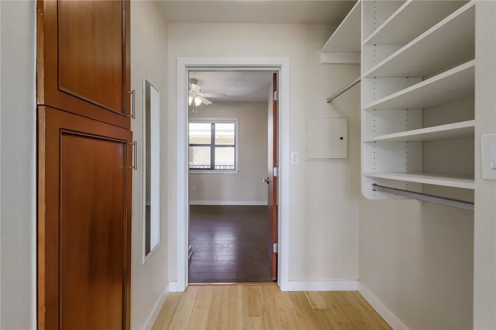 1812 West Avenue #501 Austin, TX 78701
