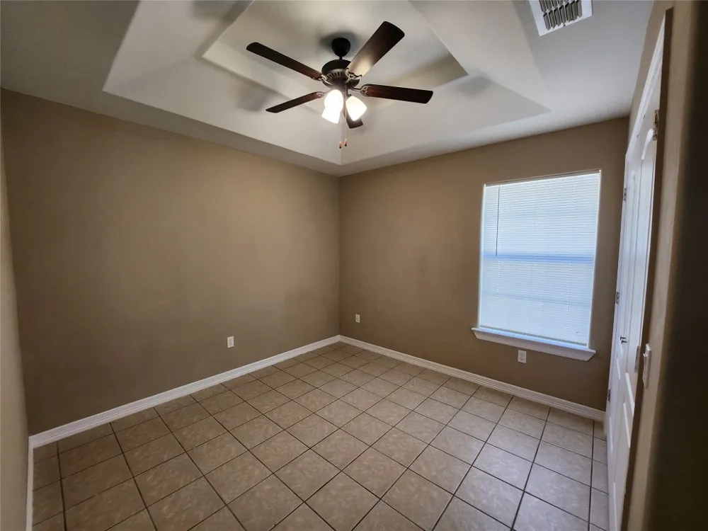 7609 Villa Rama South Street #4 Mission, TX 78572