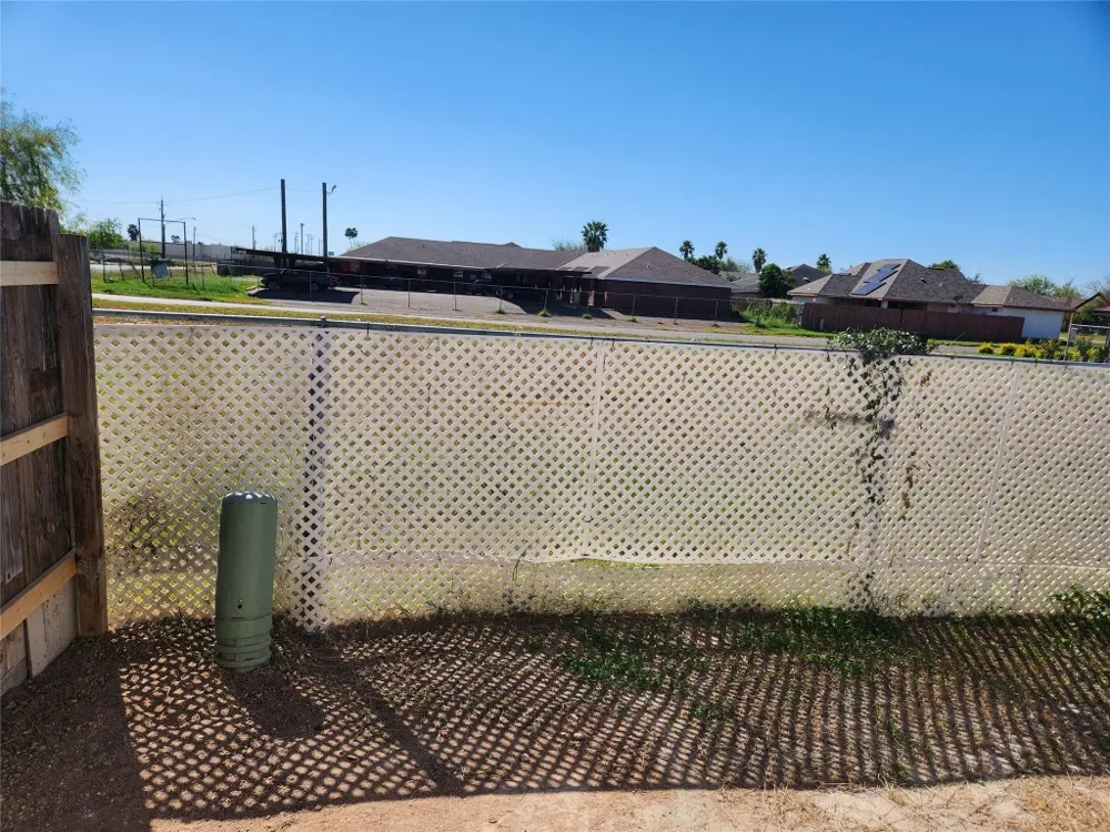 7609 Villa Rama South Street #4 Mission, TX 78572