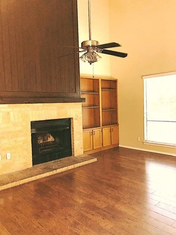 908 Poplar Street #202 Austin, TX 78705