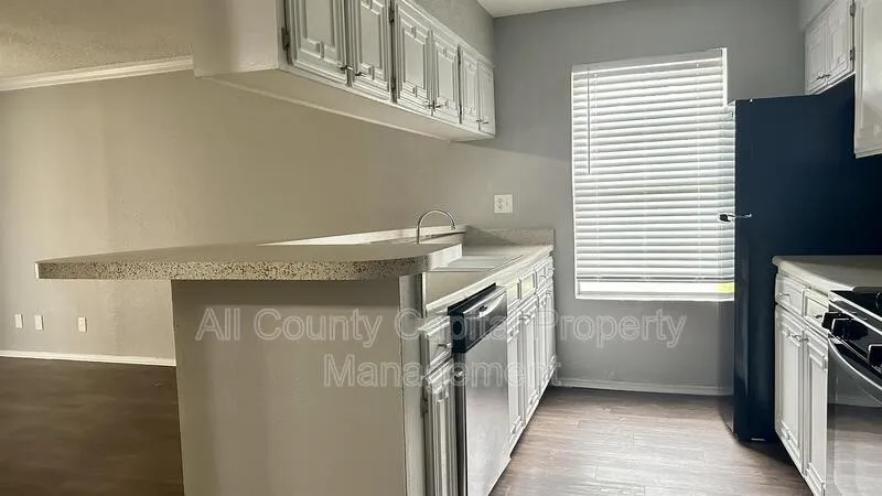 5426 Menchaca Road #214 Austin, TX 78745