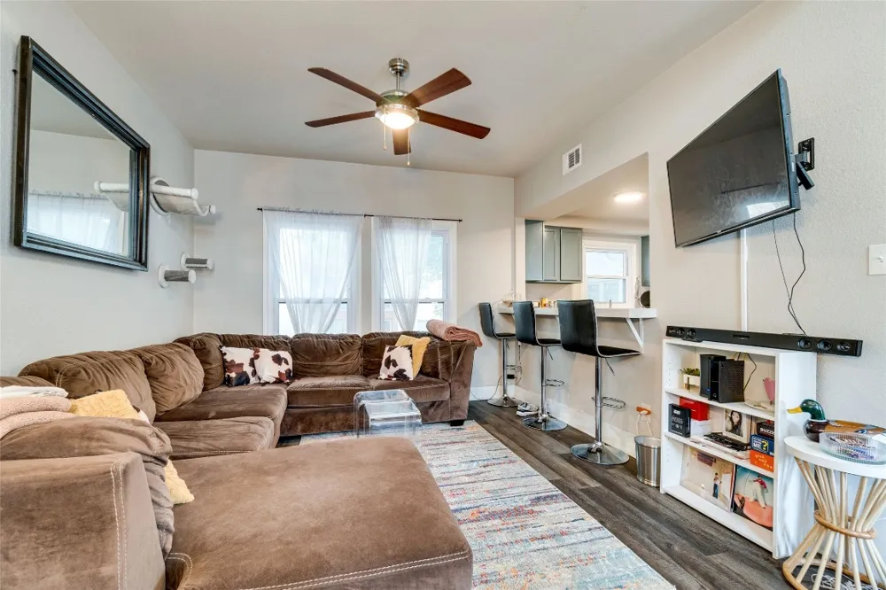904 W 21st Street #217 Austin, TX 78705