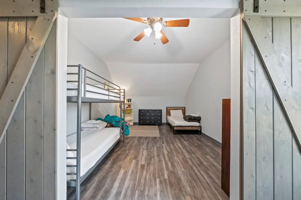 209 Lakeview Circle Spring Branch, TX 78070
