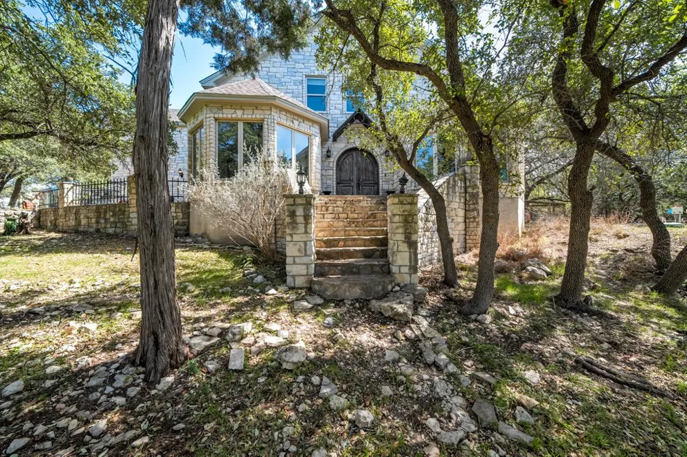 209 Lakeview Circle Spring Branch, TX 78070