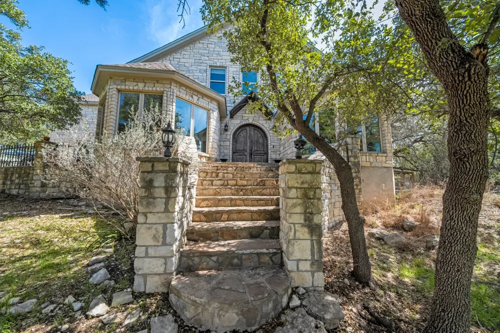 209 Lakeview Circle Spring Branch, TX 78070
