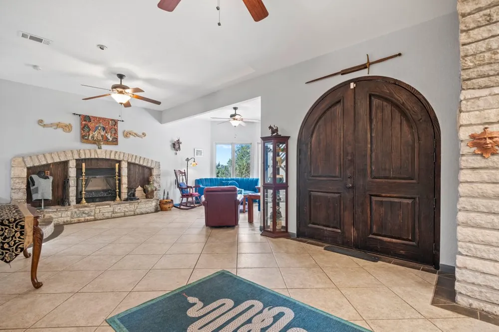 209 Lakeview Circle Spring Branch, TX 78070