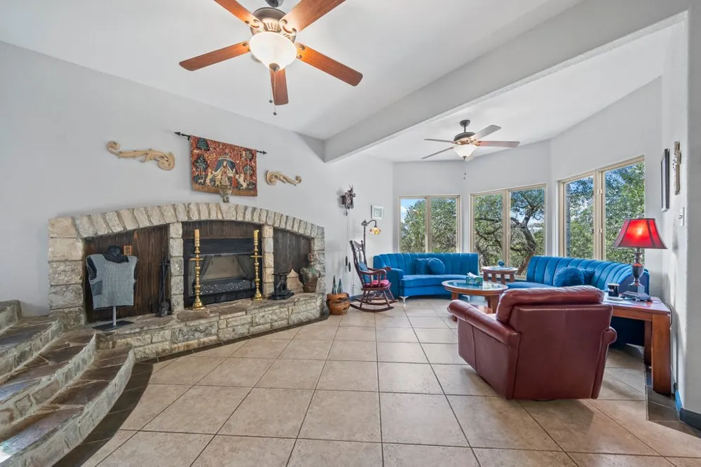 209 Lakeview Circle Spring Branch, TX 78070