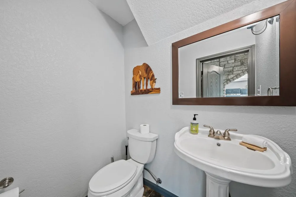 209 Lakeview Circle Spring Branch, TX 78070