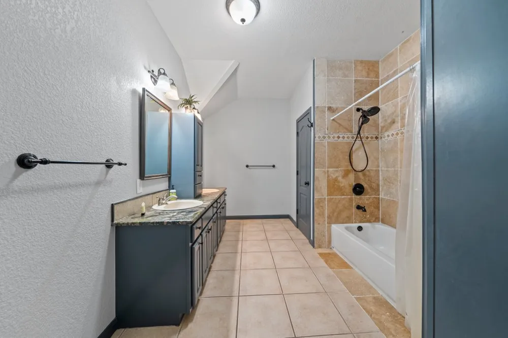 209 Lakeview Circle Spring Branch, TX 78070