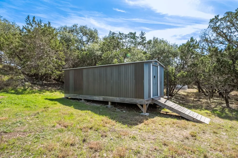 209 Lakeview Circle Spring Branch, TX 78070