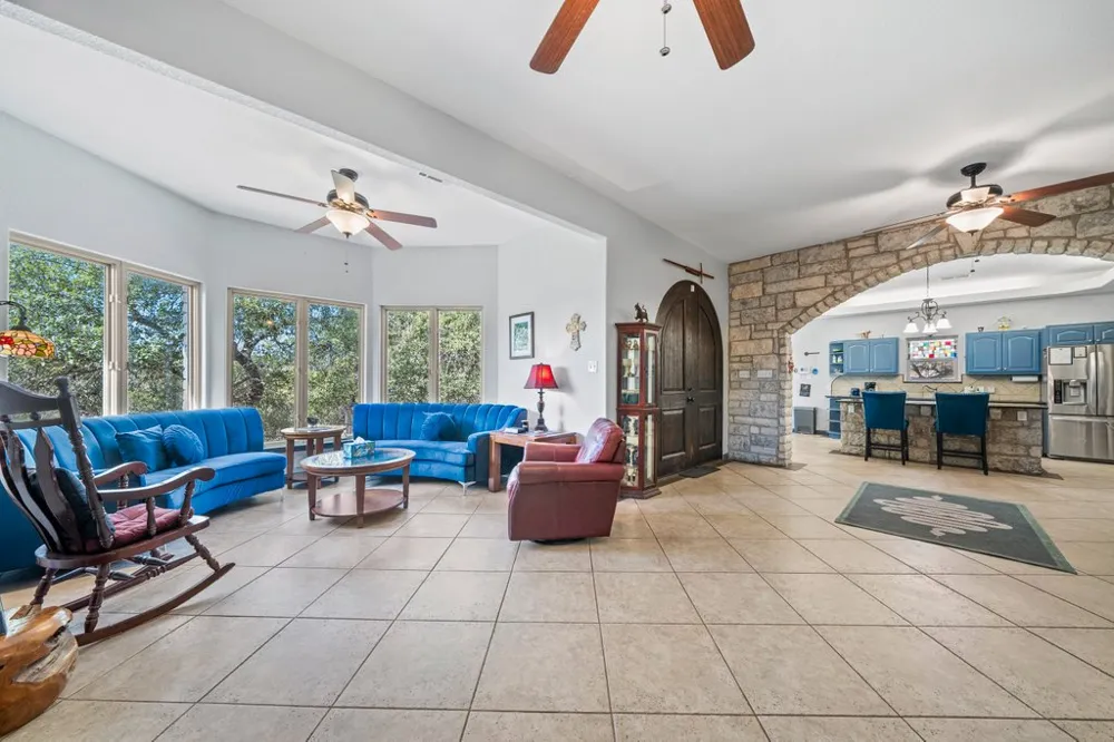 209 Lakeview Circle Spring Branch, TX 78070