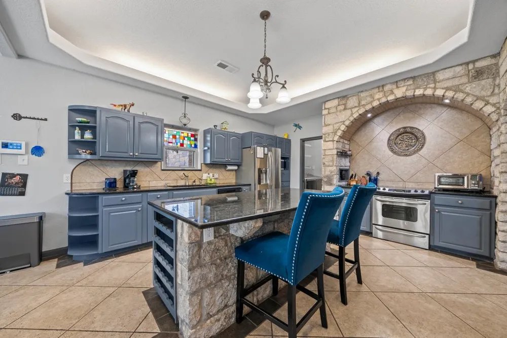 209 Lakeview Circle Spring Branch, TX 78070