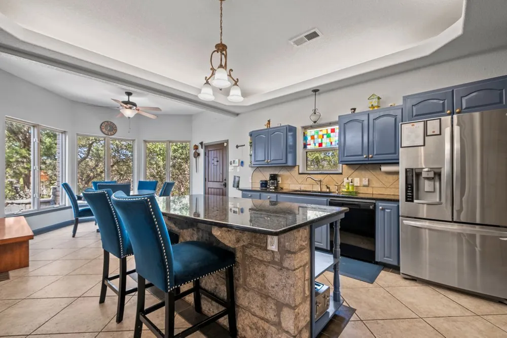 209 Lakeview Circle Spring Branch, TX 78070