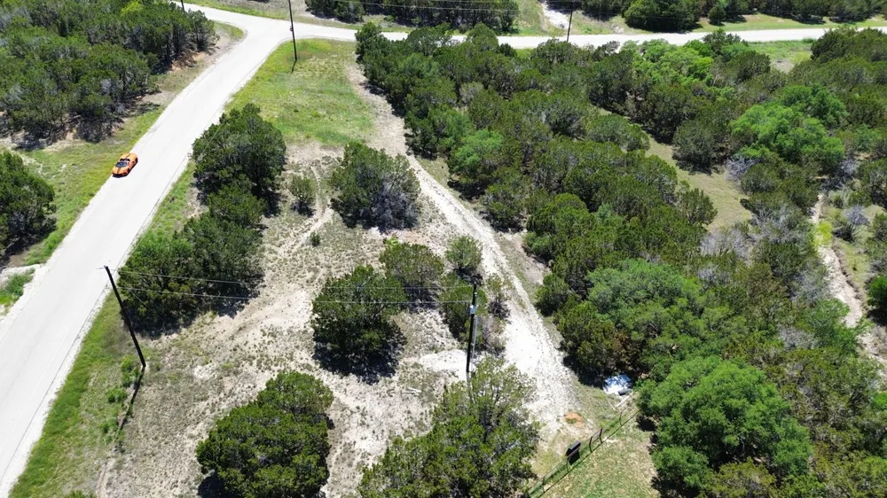 32 Garner Ranch Road Bertram, TX 78605