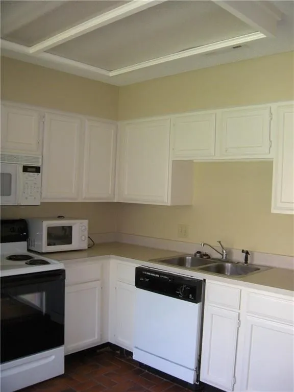 2110 RioGrande Street #302 Austin, TX 78705