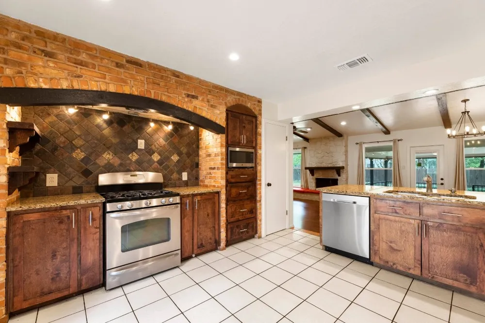 Address Not Shown Austin, TX 78759