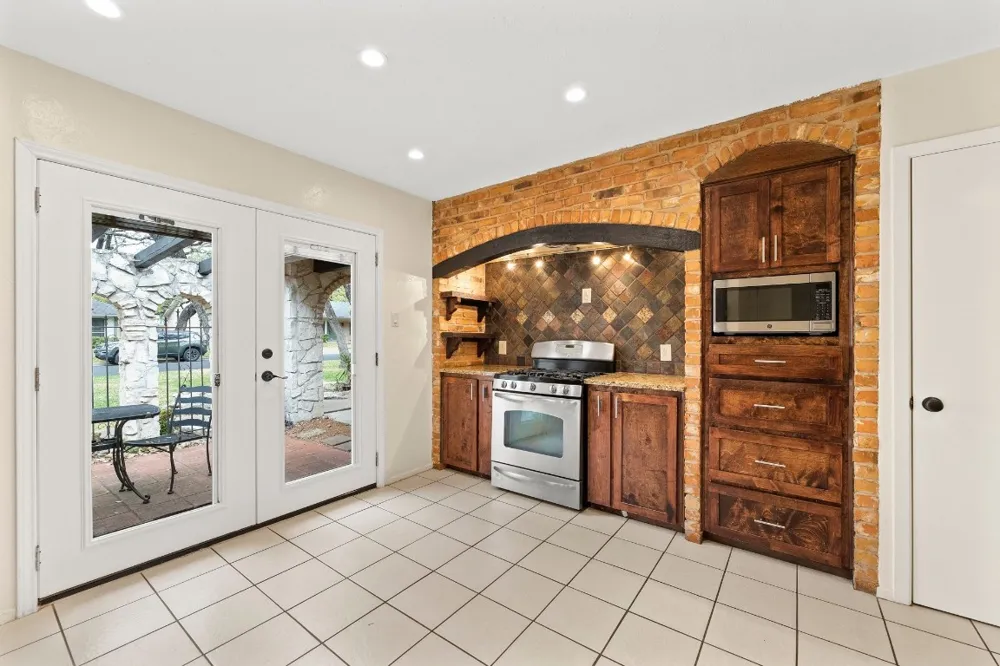 Address Not Shown Austin, TX 78759