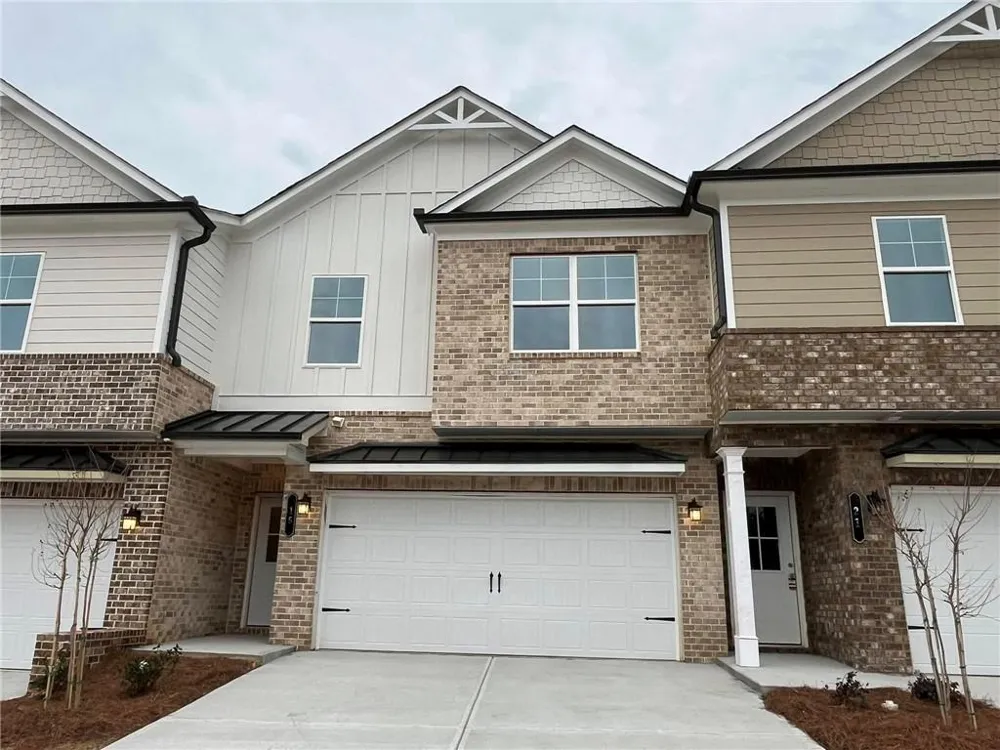 15 Creekside Commons Drive Hoschton, GA 30548