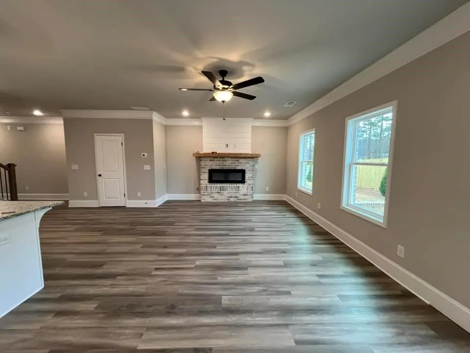 15 Creekside Commons Drive Hoschton, GA 30548