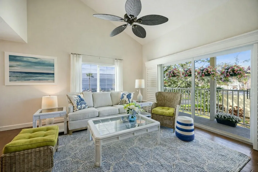 109 BAYSHORE ROAD #10 Nokomis, FL 34275