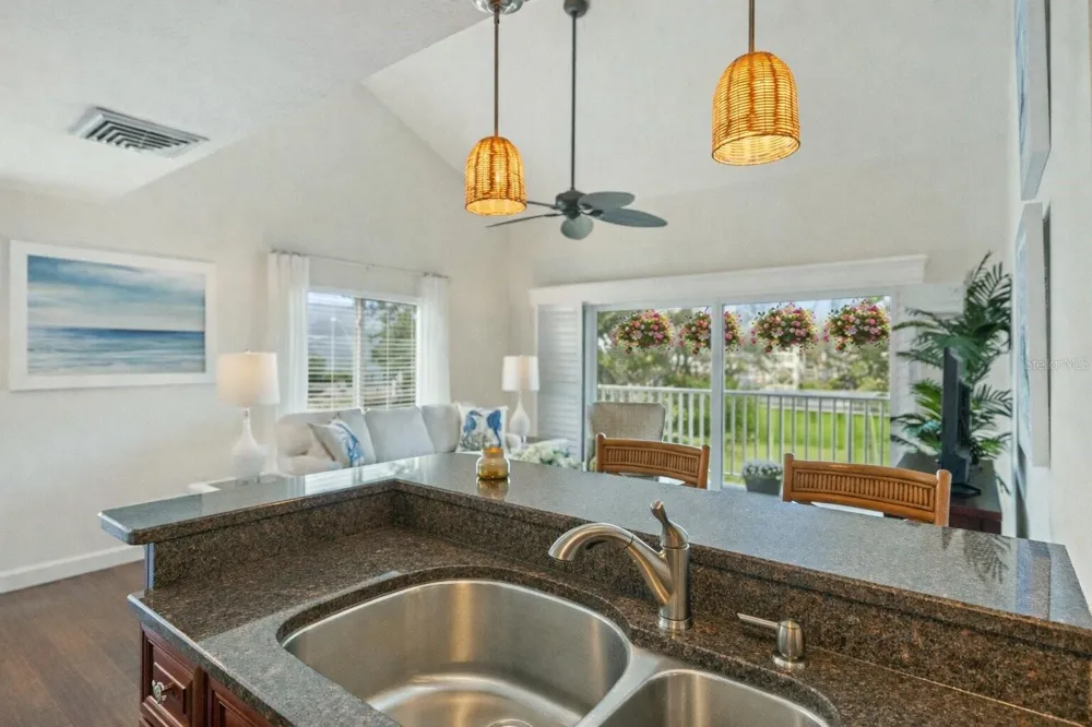 109 BAYSHORE ROAD #10 Nokomis, FL 34275